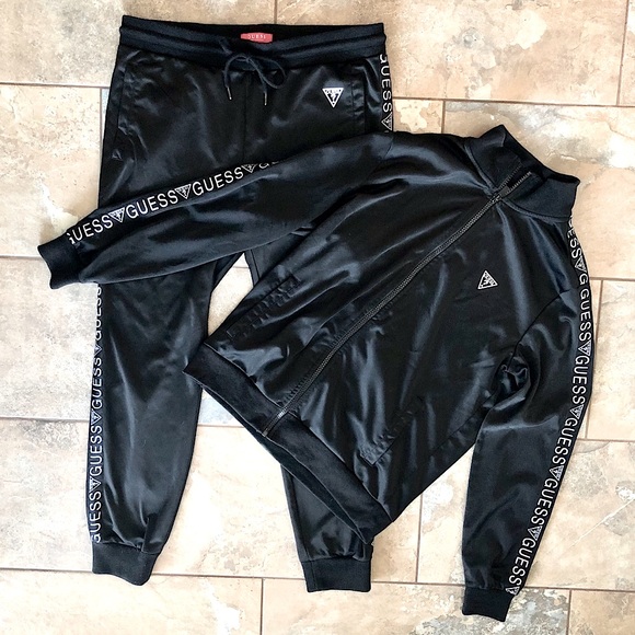 guess tracksuit